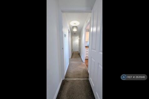 Hallway (Towards Lobby)