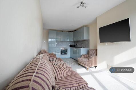 Open Lounge 02