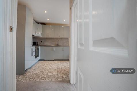 Kitchen 01