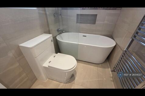 1st Floor Toilet