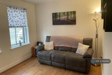 Example Of Furnished To Show Space - Living Room 