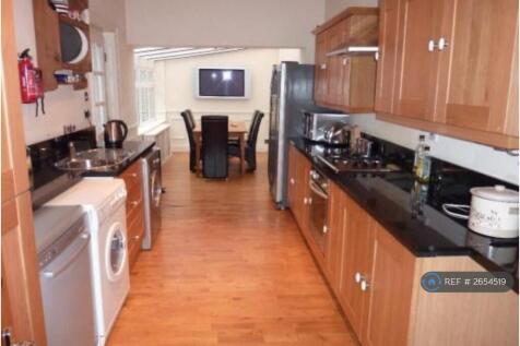 Huge Breakfast Kitchen With 55" Smart