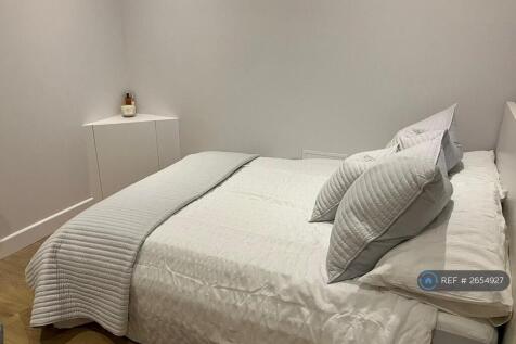 Double Room 2