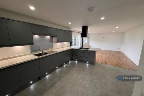 Kitchen / Living