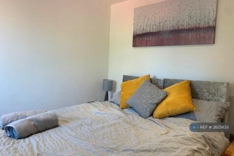 Double Bedroom 2