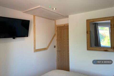 Double Bedroom 3