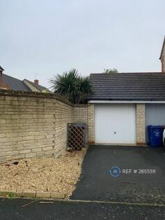 Garage/Parking