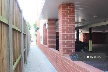Entrance Pathway