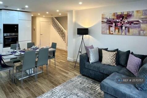 Open Plan Kitchen/Living Room