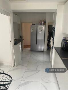 Kitchen (Extended)
