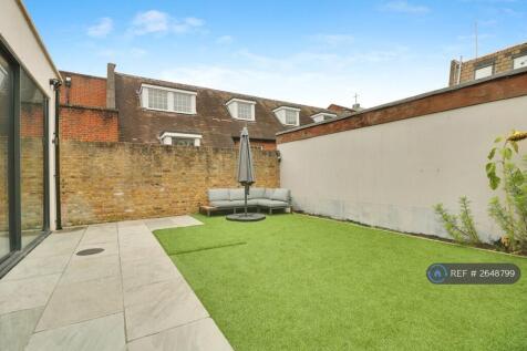 Back Garden With Large Seating