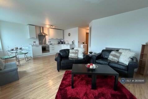 Living / Dining / Kitchen Area