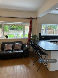 Kitchen/Living Space