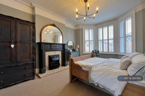 Bed 1