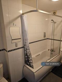 Family Bathroom  (First Floor)