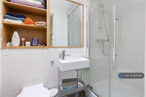 Master En-Suite