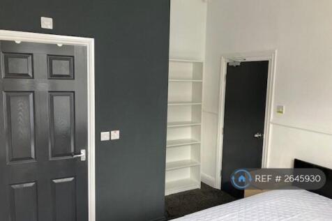 En-Suite Bedroom