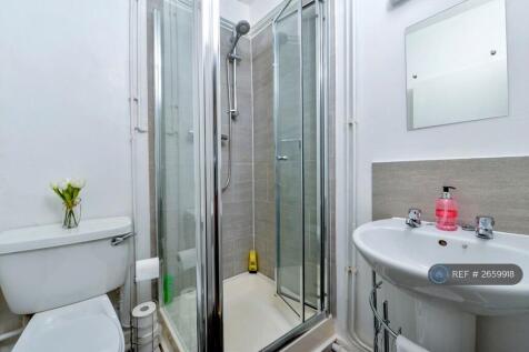 Private Shower Room