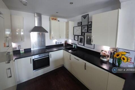 Open Plan Modern Kitchen