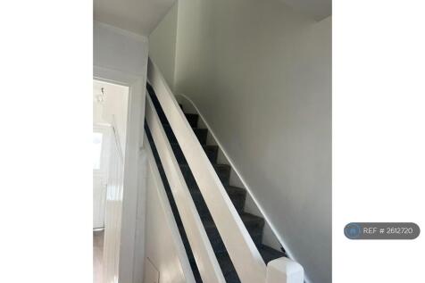 Hall / Stairs