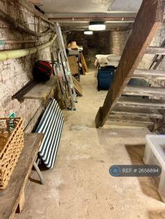 Dry Cellar Space