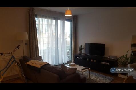 Kitchen / Living Room