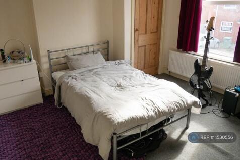 First Floor Front Bedroom