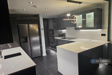 Brand New Kitchen (May 2025)