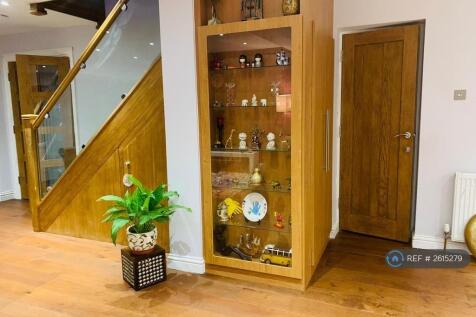 Oak Finishings