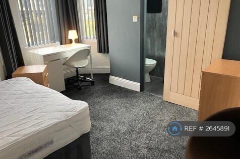 En-Suite Bedroom