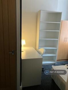 En-Suite Bedroom