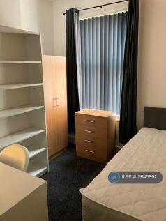 First Floor En-Suite Bedroom