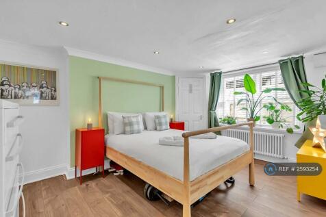 Bedroom With Double Bed