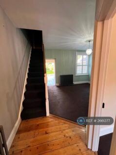 Entrance / Stairs