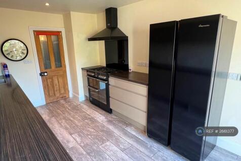 Kitchen 4