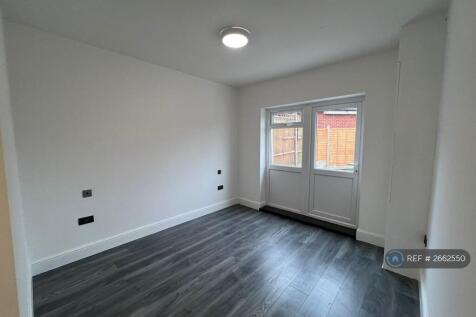 Beautiful Master Bedroom