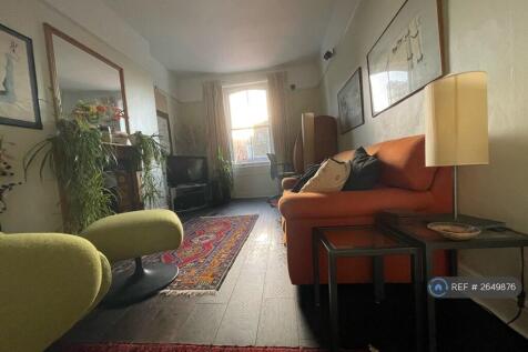 Living Room Facing Pond St