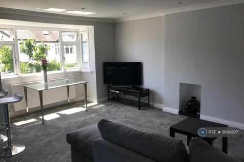 Open Lounger/ Kitchen