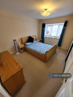 Master Bed (Pic 1)