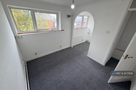 Bedroom 1 To Dressing Room