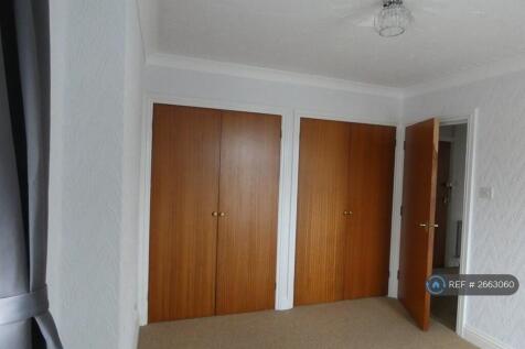 Fitted Double Storage Cupboards