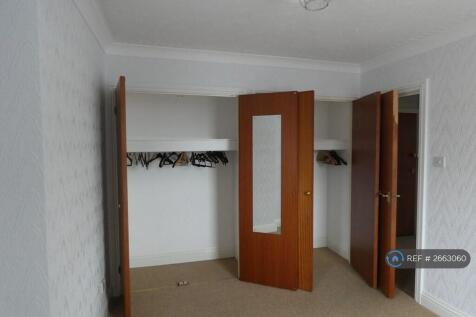 Double Cupboards With Plenty Of Hanging Space