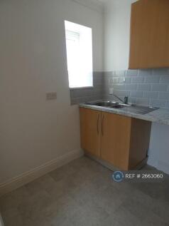 Kitchen Includes Space For Fridge Freezer