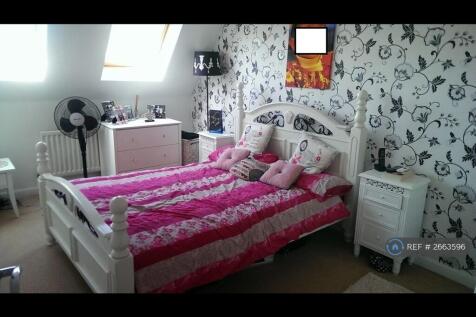 2nd Floor Master Bedroom
