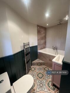 Master Bedroom En-Suite