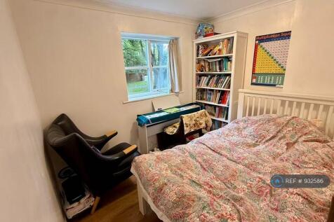 Small Bedroom