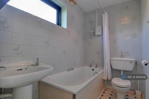 Family/Shared Bathroom