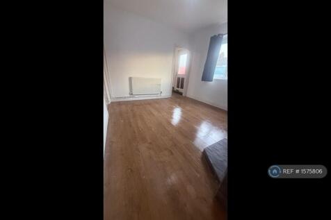 Room 4 - g/f Double For Single Occupancy