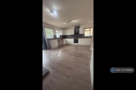 Shared Kitchen/Diner Area