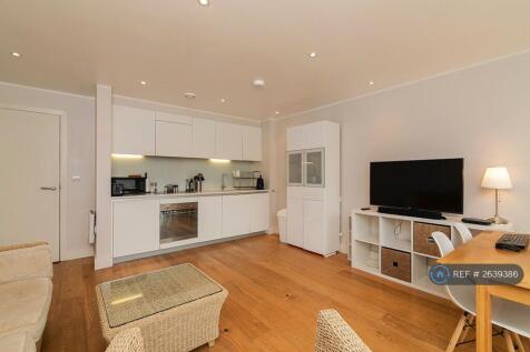 Kitchen / Living Room